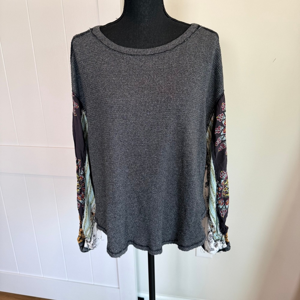 We The Free People Waffle Knit Thermal Mixed Media Patchwork Sleeve Top XS Gray